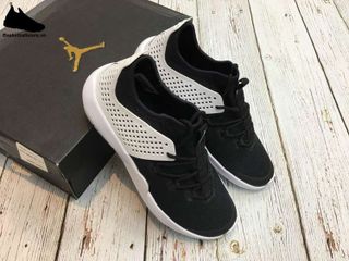 No. 3 - Giày Nam Nike Air Jordan Express897988-010 - 2
