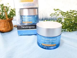 No. 1 - Neutrogena Hydro Boost Gel-Cream for Extra-Dry Skin - 5