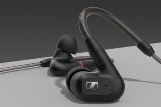 No. 5 - Tai nghe SENNHEISER IE 300 - 2