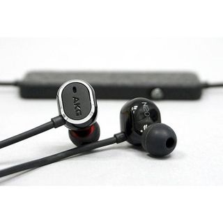 No. 8 - Tai Nghe AKG N20NC - 3