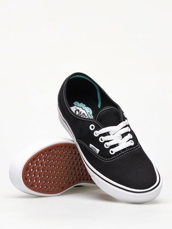 No. 8 - Vans Classic ComfyCush Authentic - 5