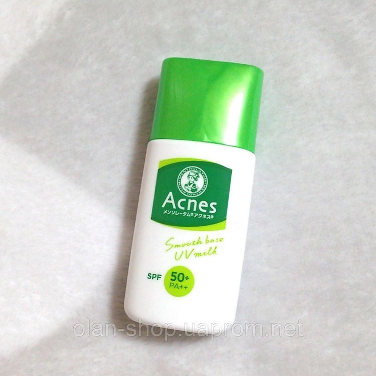 No. 1 - Acnes Mentholatum Smooth Base UV Milk - 4