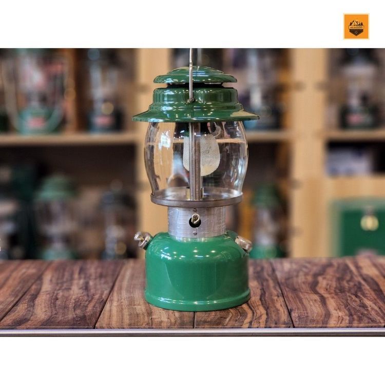 No. 4 - Đèn Măng Xông Coleman Kerosene Lantern639C - 1