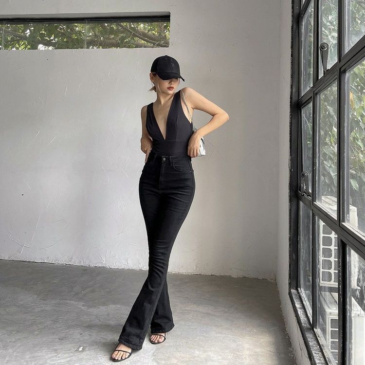 No. 5 - Bodysuit Cổ V Khoét Lưng Tatichu - 5