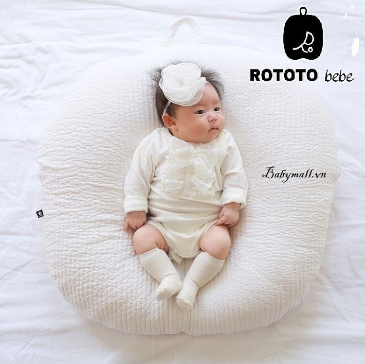 No. 1 - Gối Cho Con Bú Chữ C ROTOTO bebe - 3