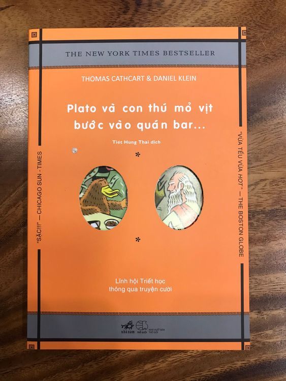 No. 2 - Plato Và Con Thú Mỏ Vịt Bước Vào Quán Bar - 6