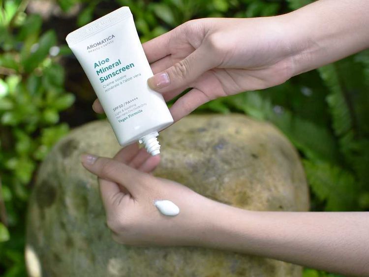 No. 4 - Kem Chống Nắng Hữu Cơ Soothing Aloe Mineral Sunscreen - 3