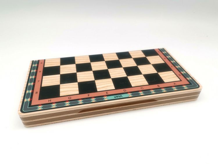 No. 1 - Bàn Cờ Vua Gấp Urra V-Square Chess 2021 - 5