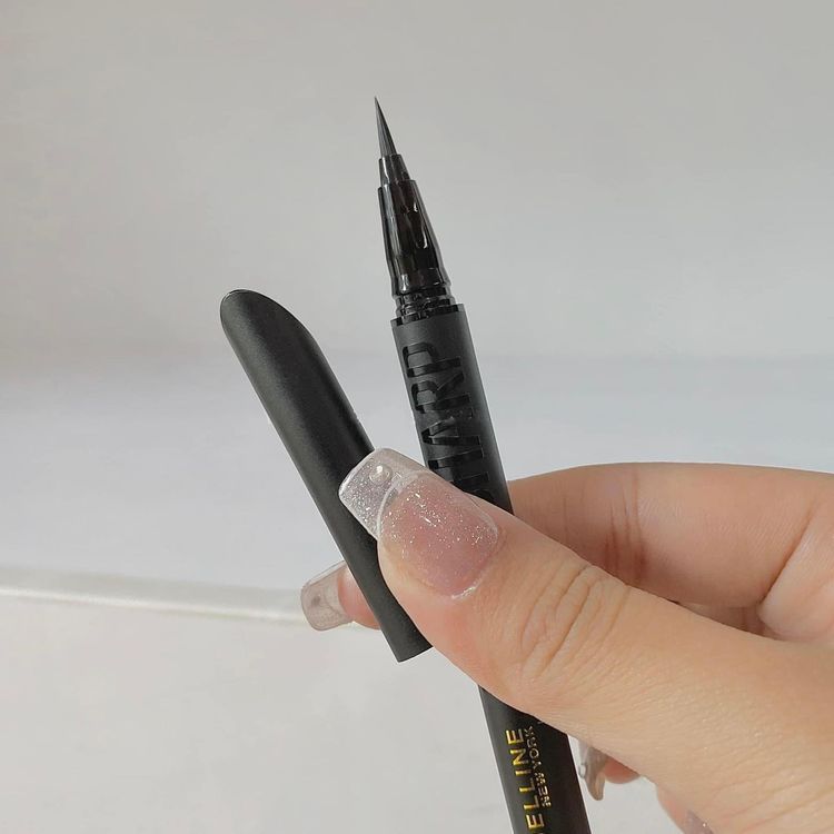 No. 3 - Kẻ Mắt Nước Hyper Sharp Liner Extreme - 3