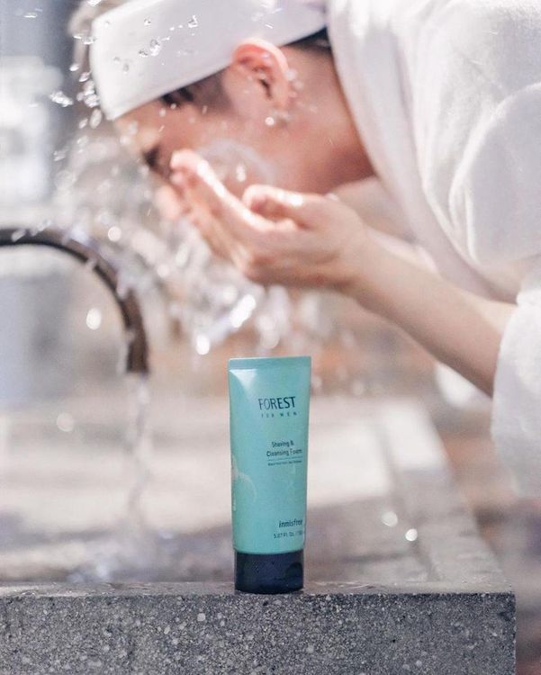 No. 4 - Innisfree Forest For Men Shaving & Cleansing Foam - 3