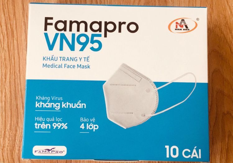 No. 8 - Khẩu Trang Trắng Famapro VN95 - 3